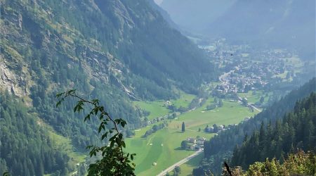 Per gli amanti degli alpeggi-Gressoney Saint Jean-For alpine and mountain pastures lovers-Gressoney Saint Jean