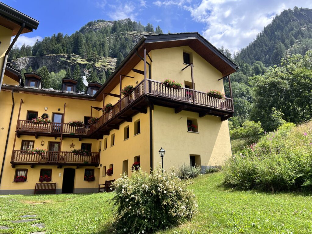 Appartamento in affitto Gressoney Saint Jean - Giugler Immobiliare